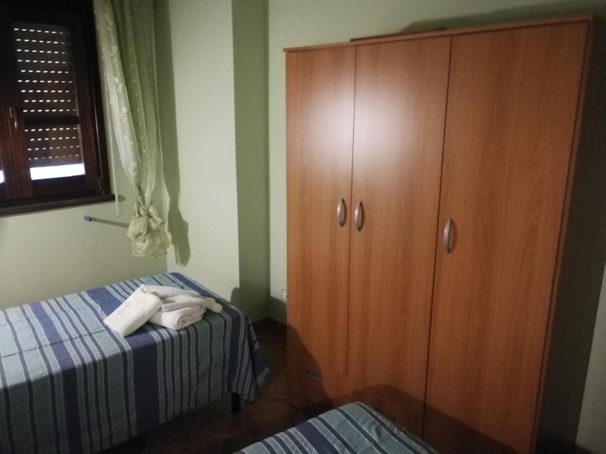 B&B Mony E Nico Риола-Сардо Экстерьер фото